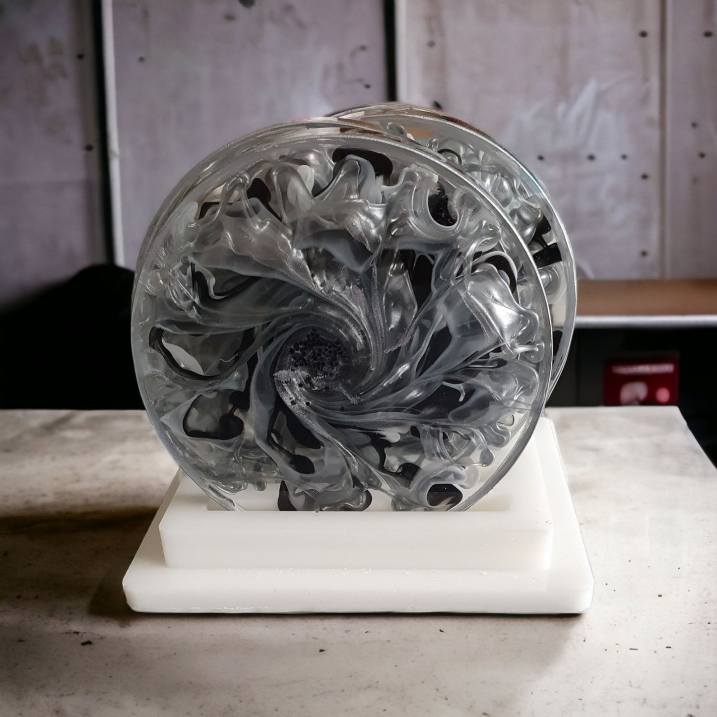 COASTER Set, Black, Silver White blooms with stand