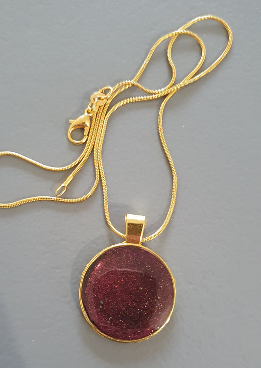 Pendant Ruby gold cabochon