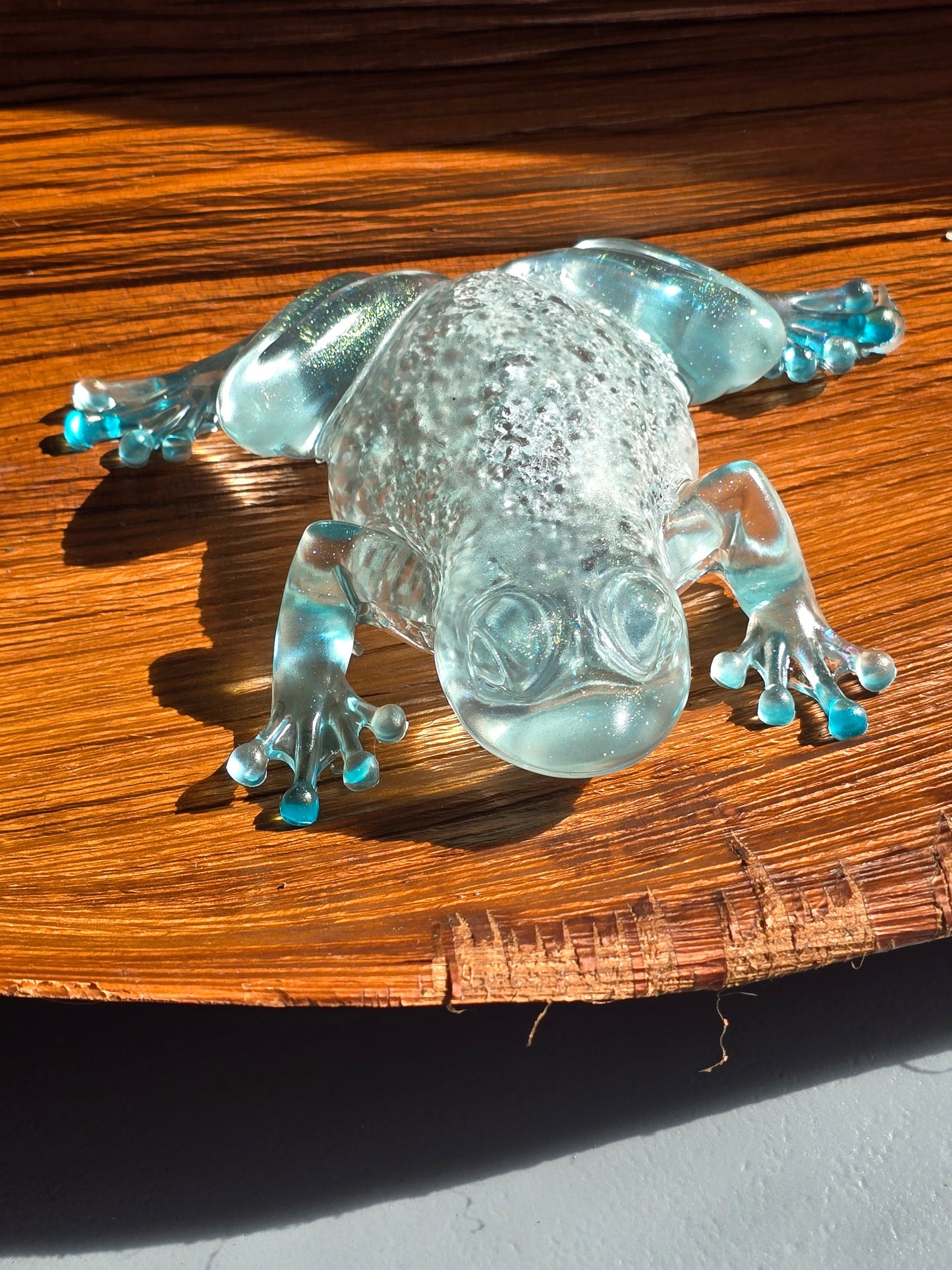 Frog chic glass crystal looking