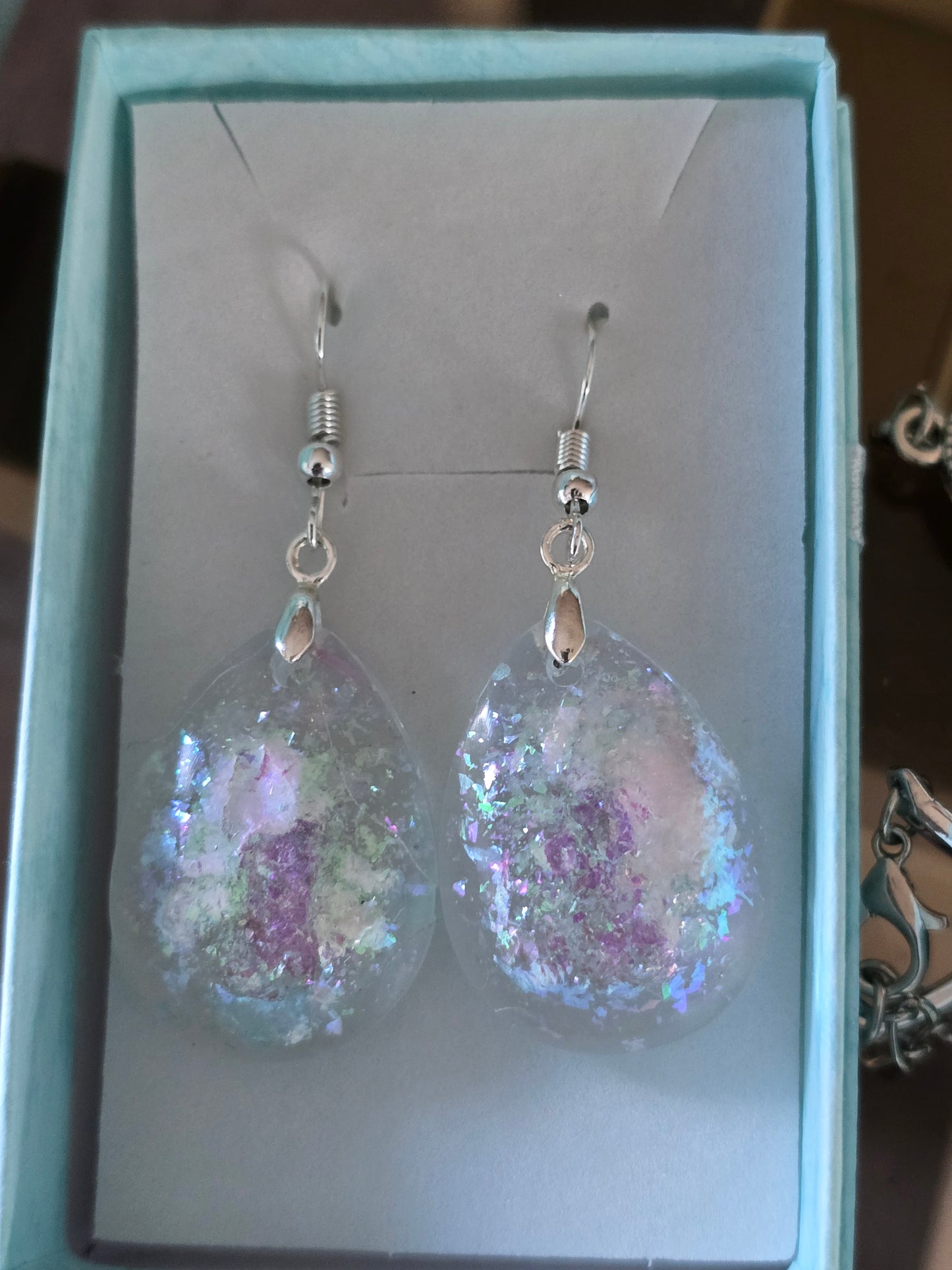 Earrings dangling very soft pink, blue pearl white