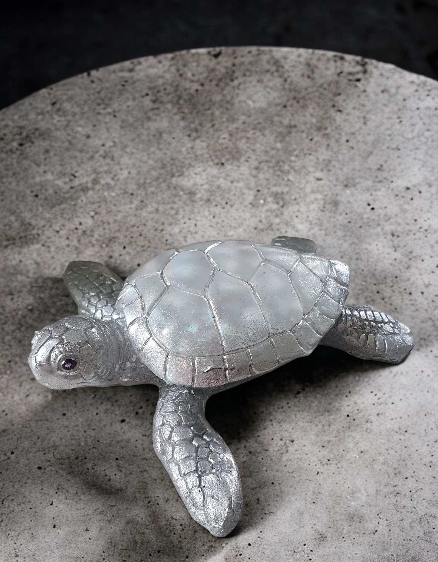 Turtle Diamond Effect large Silver Diamond Effect 14 x 12cm