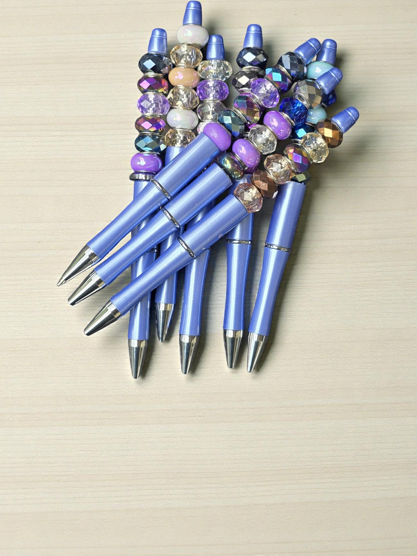 Beaded pen blue