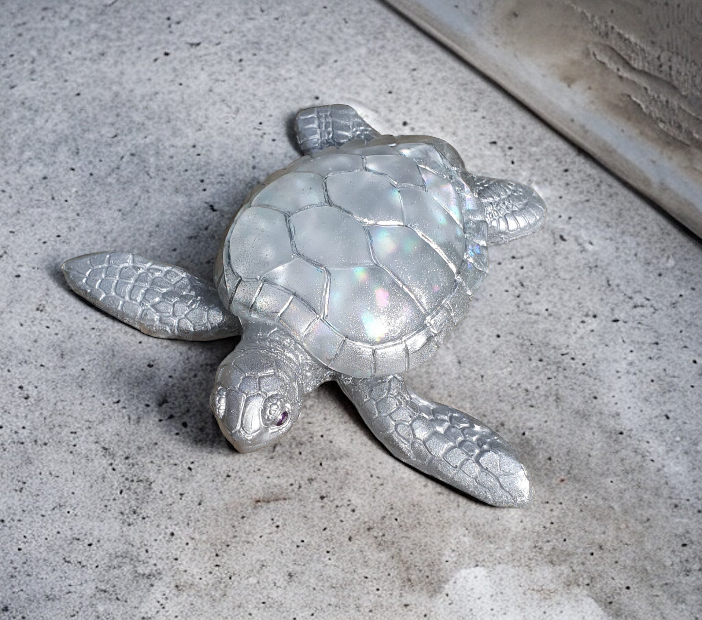 Turtle Diamond Effect large Silver Diamond Effect 14 x 12cm