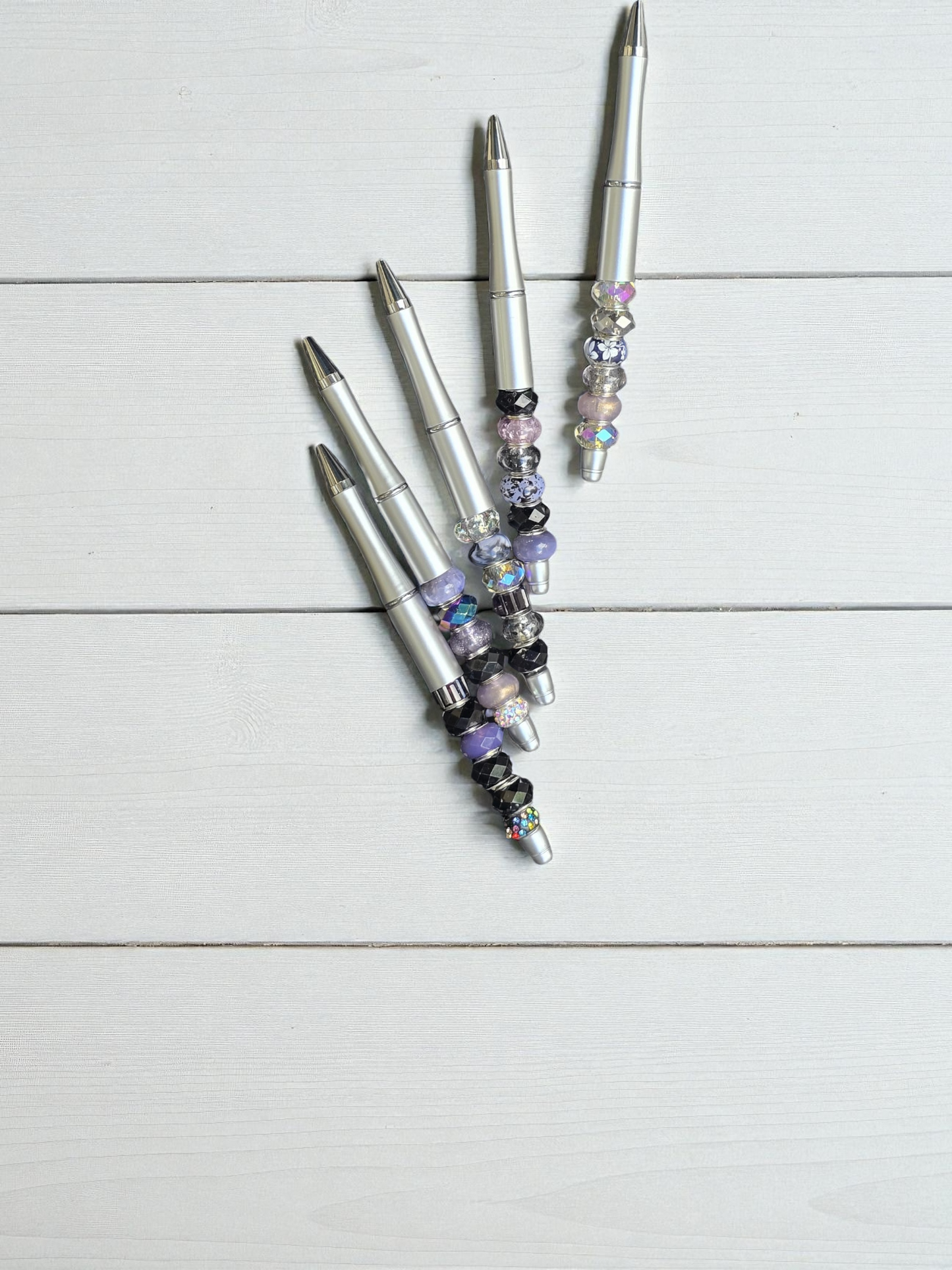 Beaded pen purple