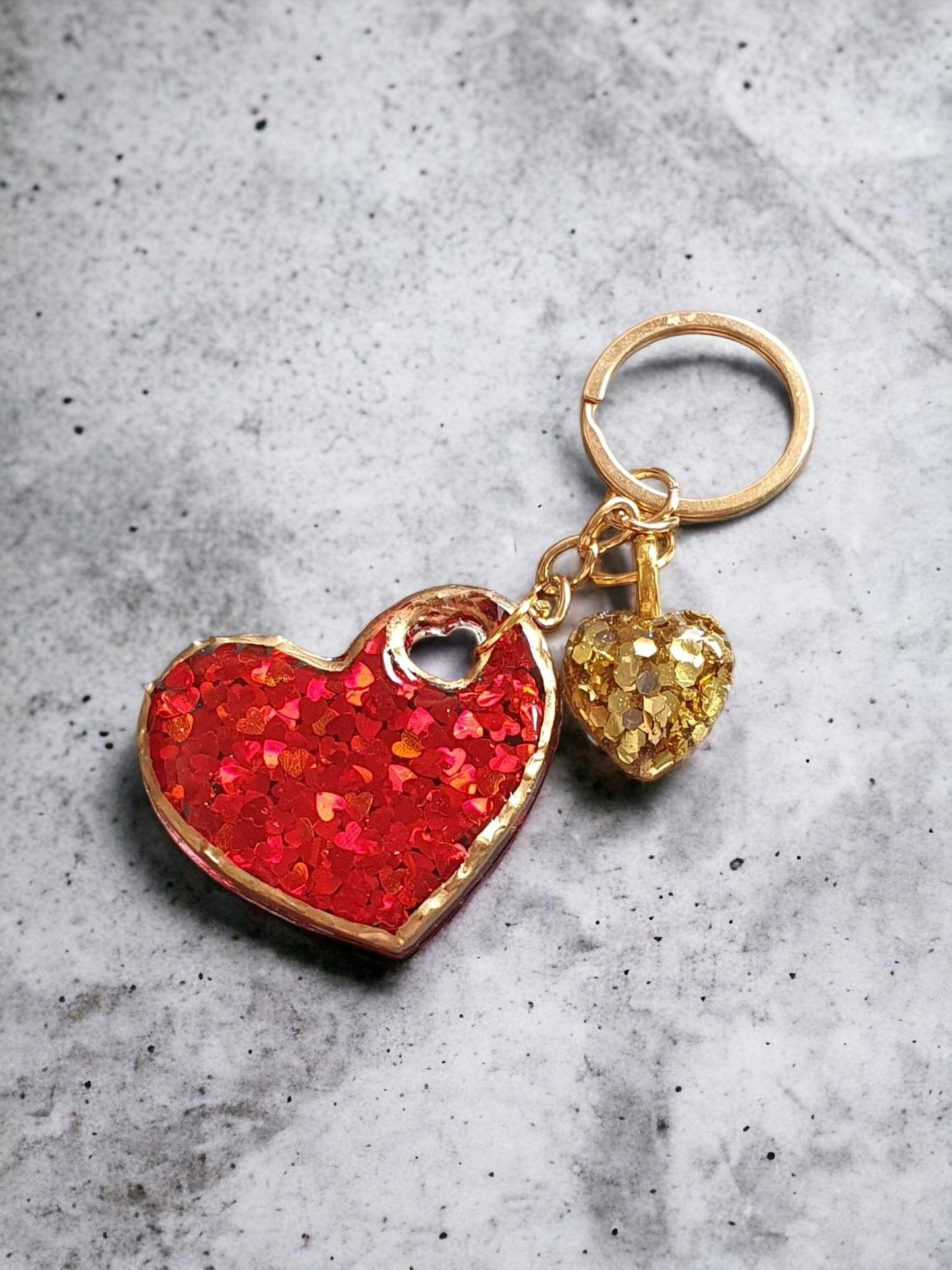 Key charm chunky red and gold