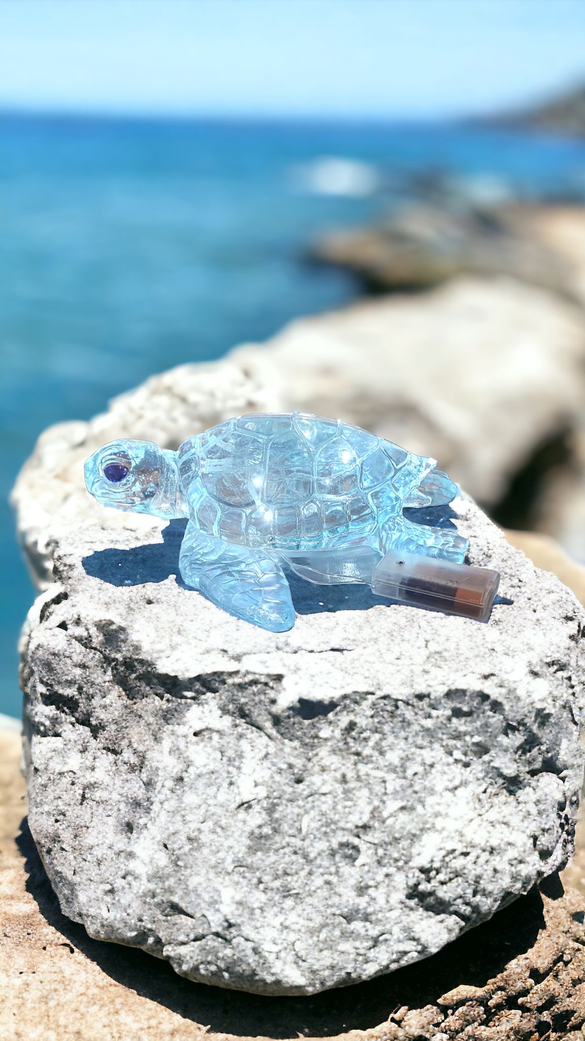 Turtle huge turquoise with lights Size; 31 x 30cm