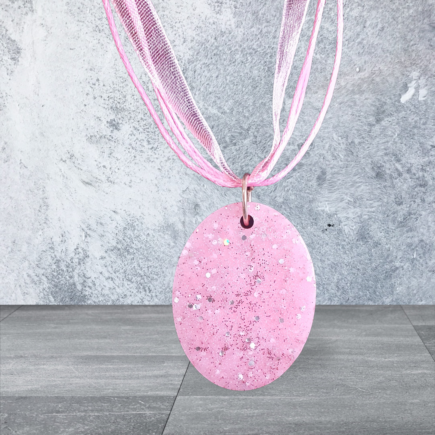 Pendant rose pink with glitter