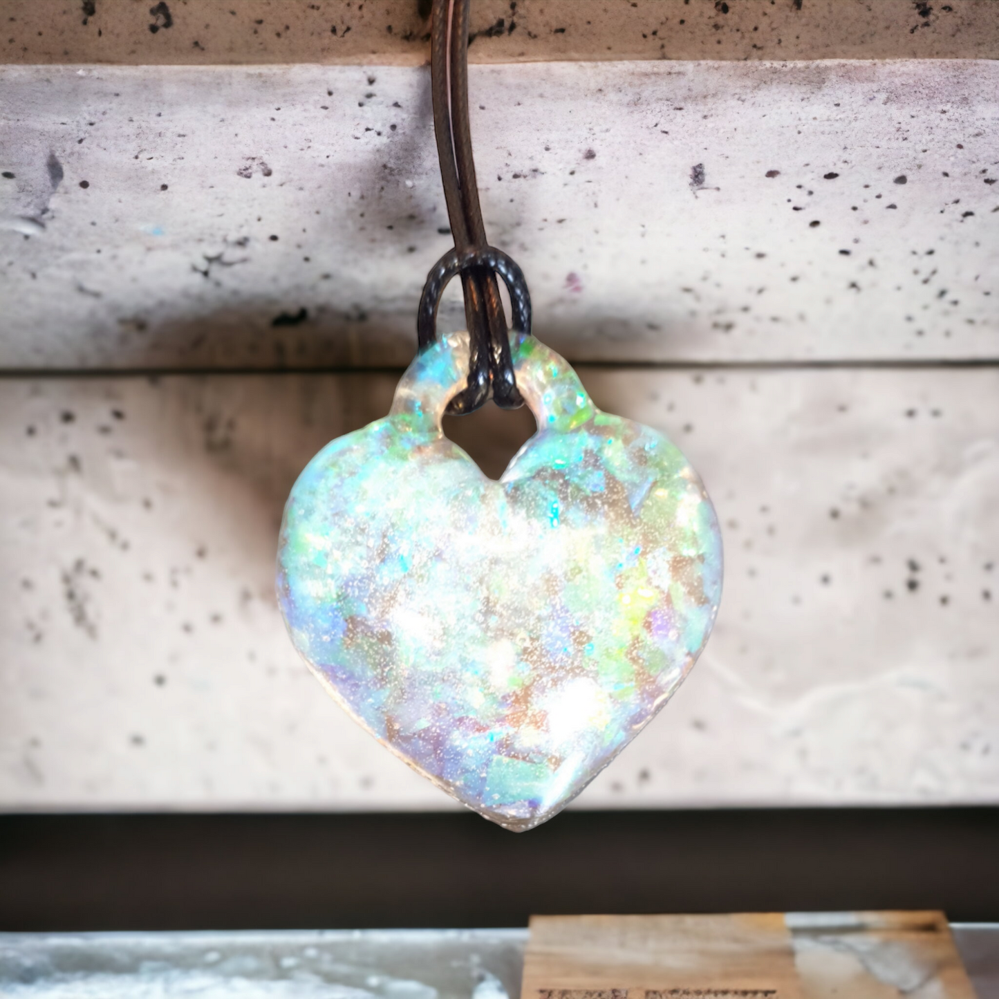 Pendant puffy heart blue green