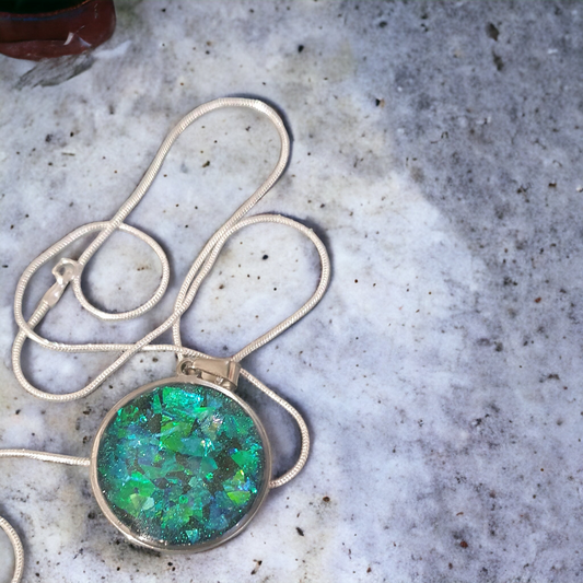 Pendant blue green opal