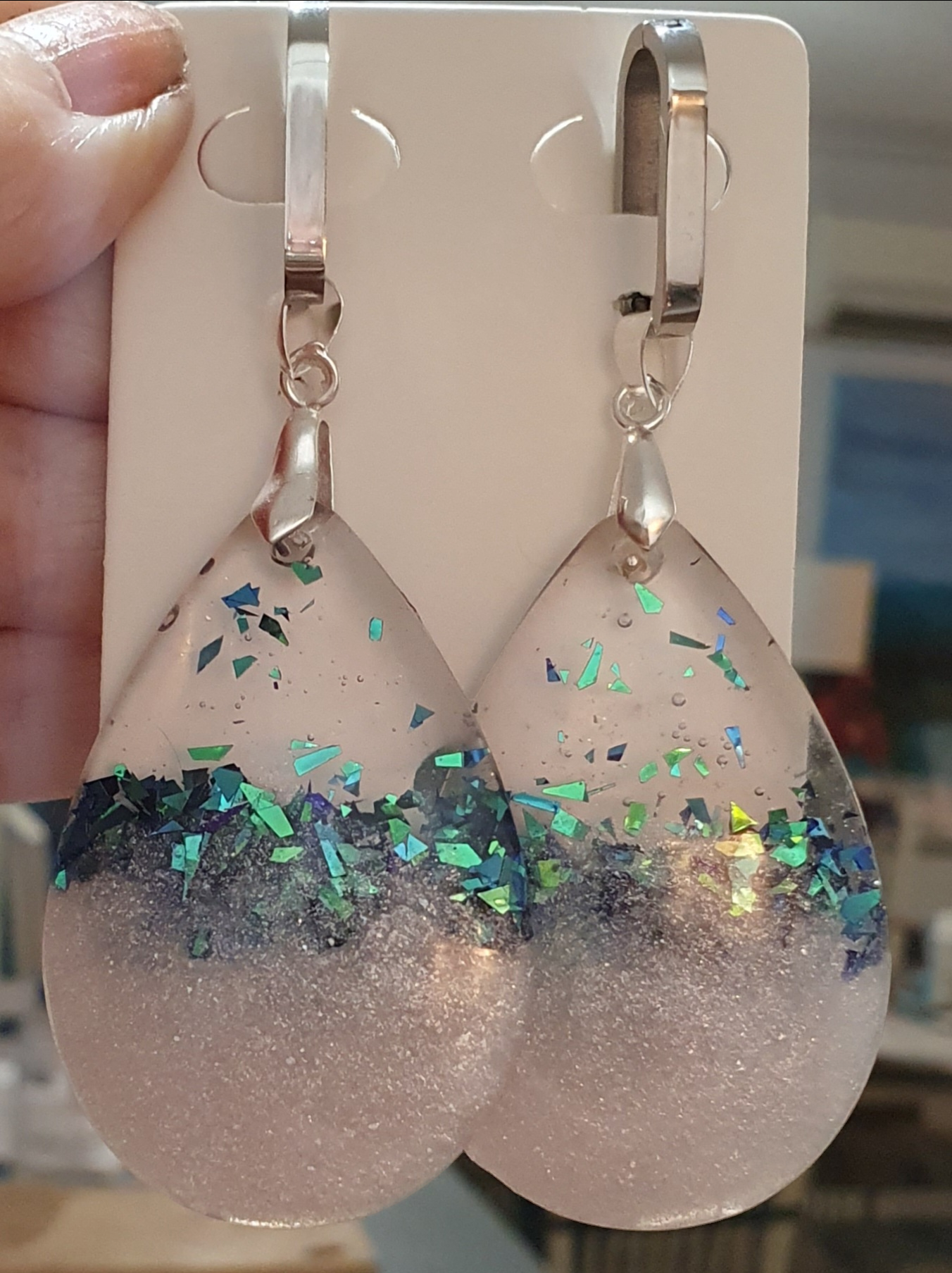 Earrings  dangling white shimmer