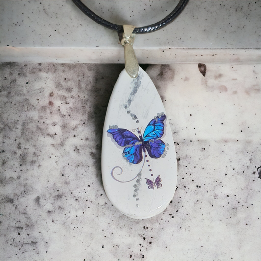 Pendant blue butterfly 🦋