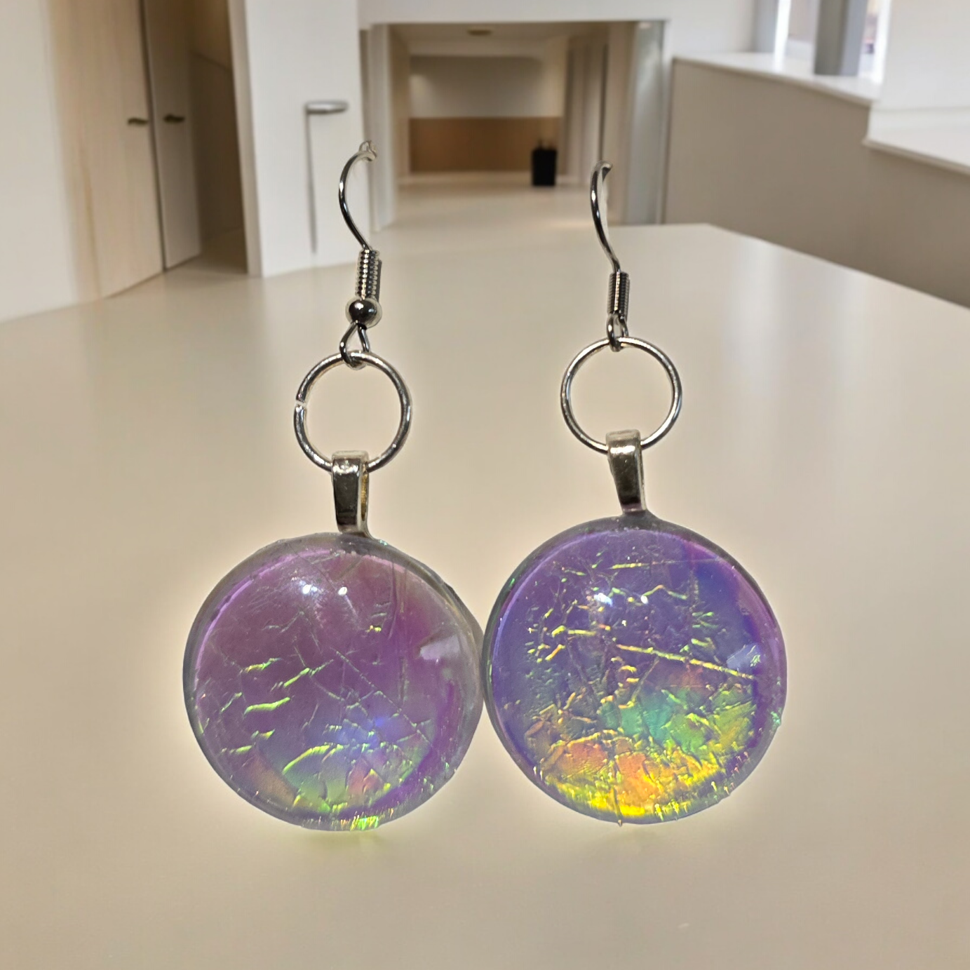 Earrings dangling colour changing