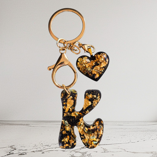 Keycharm "K" in gold and black