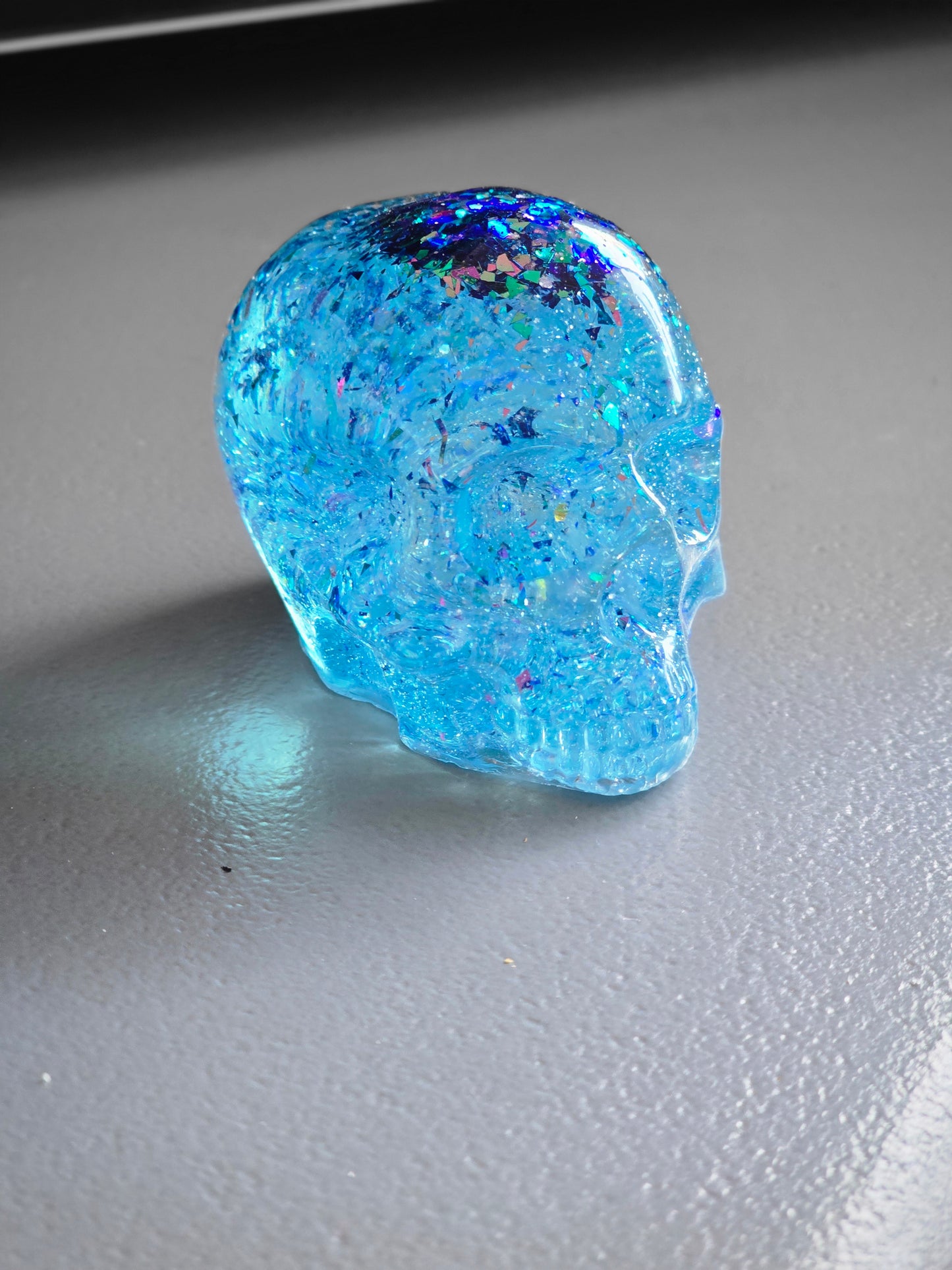 Scull medium turquoise sparkle